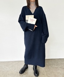 天竺編みVネックニットロングワンピース