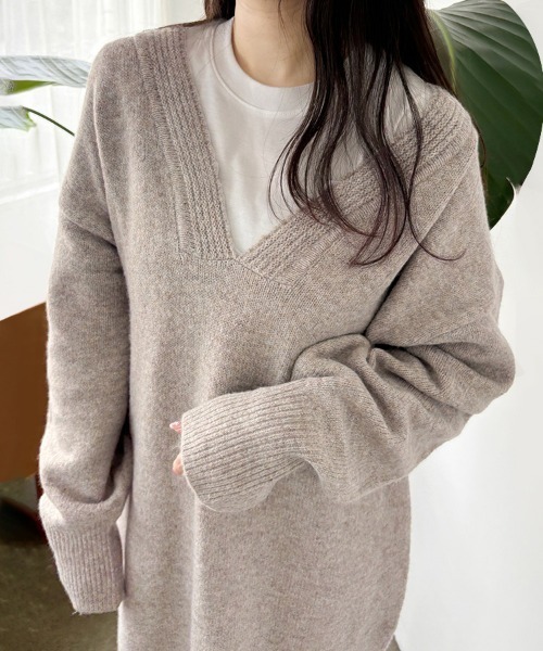 Doux Belle(ドゥーベル)の「天竺編みVネックニットロングワンピース(ワンピース・レディース・ピンク/グレイッシュベージュ/チャコール/ネイビー/ベージュ・FREE)」の21枚目の写真