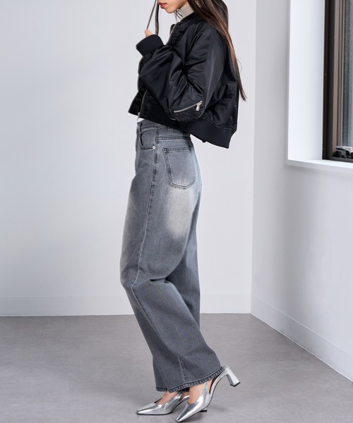 MAISON BREEZE（メゾンブリーズ）の「【MAISON BREEZE】バックポケット加工ストレートデニムパンツ　DTK（デニムパンツ・レディース・ブルー/グレー・S/M）」の17枚目の写真