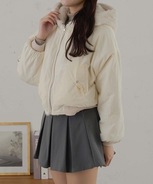 Ambre Neige(アンブルネージュ)の「2WAYフェイクファーナイロンブルゾン/WEB/EC限定商品(ブルゾン・レディース・ピンクベージュ/アイボリー・FREE)」の4枚目の写真