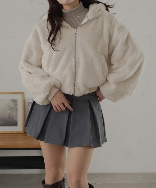 Ambre Neige(アンブルネージュ)の「2WAYフェイクファーナイロンブルゾン/WEB/EC限定商品(ブルゾン・レディース・ピンクベージュ/アイボリー・FREE)」の8枚目の写真