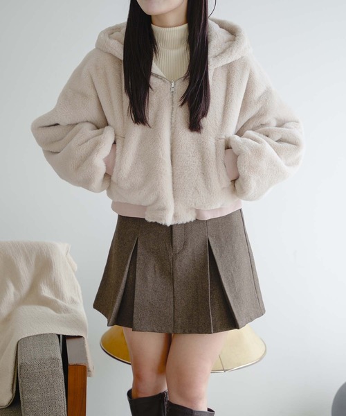 Ambre Neige(アンブルネージュ)の「2WAYフェイクファーナイロンブルゾン/WEB/EC限定商品(ブルゾン・レディース・ピンクベージュ/アイボリー・FREE)」の14枚目の写真