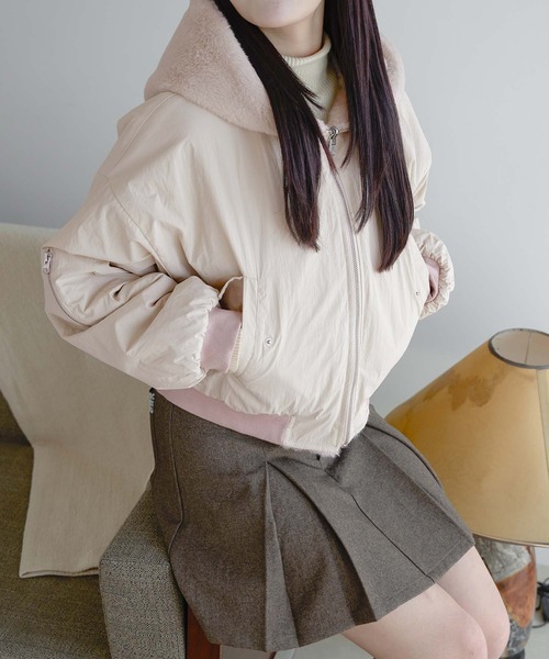 Ambre Neige(アンブルネージュ)の「2WAYフェイクファーナイロンブルゾン/WEB/EC限定商品(ブルゾン・レディース・ピンクベージュ/アイボリー・FREE)」の20枚目の写真