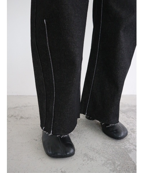 TRUNC（トランクエイティーエイト）の「Rigid Denim Curve Pants（デニムパンツ・レディース・ネイビー/ブラック・FREE）」の10枚目の写真