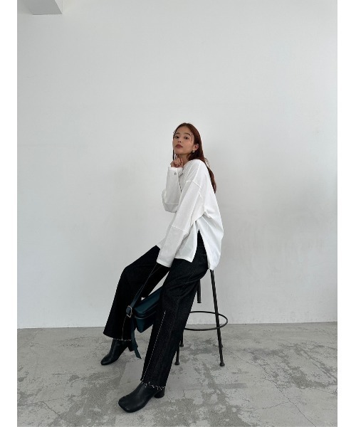 TRUNC（トランクエイティーエイト）の「Rigid Denim Curve Pants（デニムパンツ・レディース・ネイビー/ブラック・FREE）」の14枚目の写真