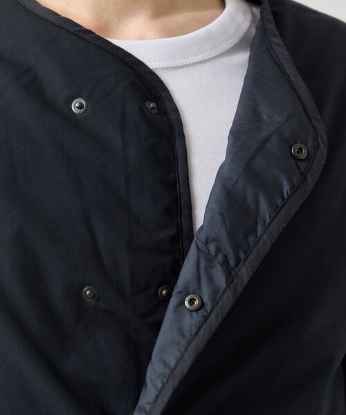nanamica(ナナミカ)の「【nanamica / ナナミカ】Reversible Down Cardigan(テーラードジャケット・メンズ・ダークネイビー/ダークグレー・M/L)」の13枚目の写真