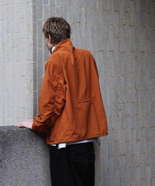 rehacer（レアセル）の「rehacer : 2Way Convertible Wave Jacket  / 2Way コンパーチブル ジャケット（ブルゾン・メンズ・オレンジ/カーキ/ブラック・MEDIUM/SMALL/LARGE）」の9枚目の写真