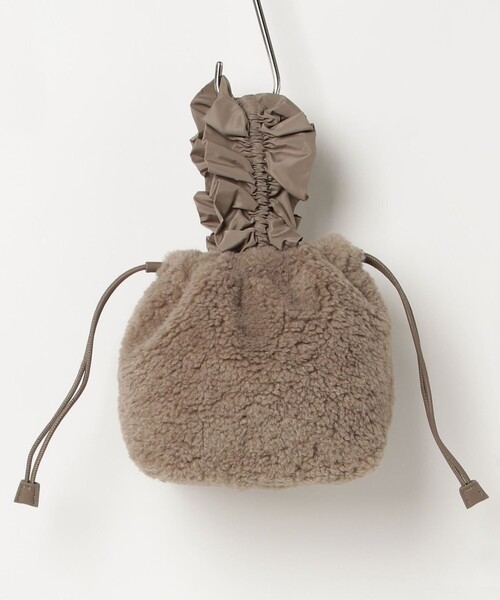 fredy emue（フレディエミュ）の「フリルワンハンドルボアトートバック（ハンドバッグ・レディース・ベージュ/アイボリー・FREE）」の12枚目の写真