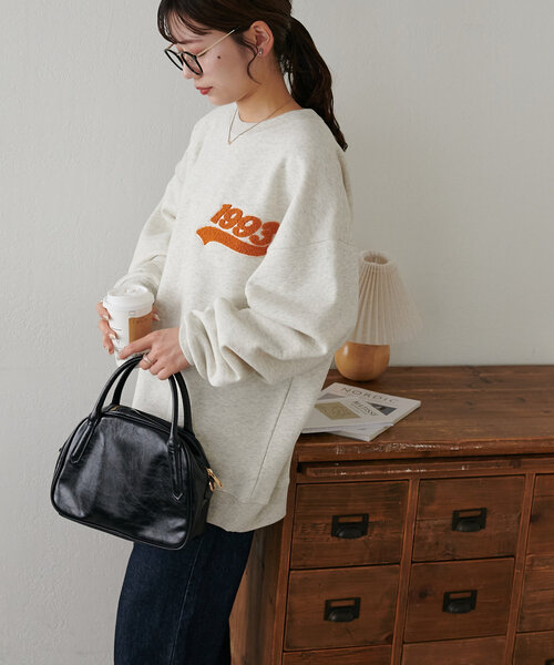 DISCOAT(ディスコート)の「【ユニセックス】サガラワンポイント刺繍スウェット(Tシャツ/カットソー・レディース・ライトベージュ/ネイビー/ライトグレー・FREE)」の7枚目の写真