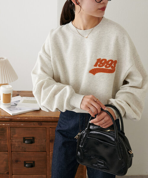 DISCOAT(ディスコート)の「【ユニセックス】サガラワンポイント刺繍スウェット(Tシャツ/カットソー・レディース・ライトベージュ/ネイビー/ライトグレー・FREE)」の12枚目の写真