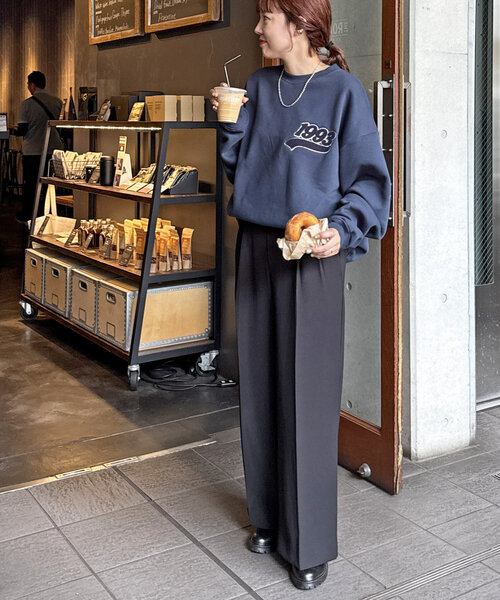 DISCOAT(ディスコート)の「【ユニセックス】サガラワンポイント刺繍スウェット(Tシャツ/カットソー・レディース・ライトベージュ/ネイビー/ライトグレー・FREE)」の21枚目の写真