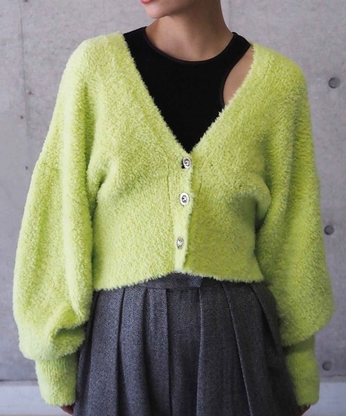 THINGS THAT MATTER（シングス ザット マター）の「SHEEPBOA CARDIGAN / シープボアカーディガン（カーディガン/ボレロ・レディース・チャコールグレー/ピンク/ライム・FREE）」の19枚目の写真