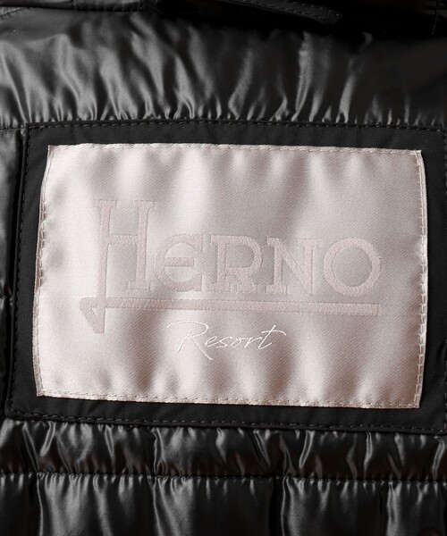 HERNO(ヘルノ)の「【HERNO/ヘルノ】《撥水》Resort パッカブル 中綿フードコート(その他アウター・メンズ・ネイビー/ブラック・48/46)」の10枚目の写真