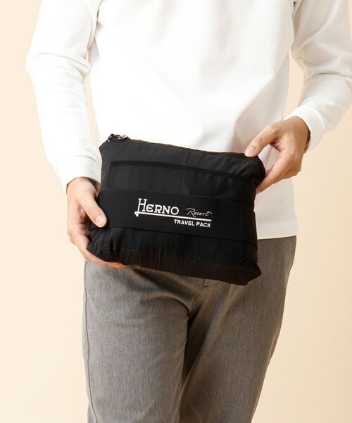 HERNO(ヘルノ)の「【HERNO/ヘルノ】《撥水》Resort パッカブル 中綿フードコート(その他アウター・メンズ・ネイビー/ブラック・48/46)」の3枚目の写真