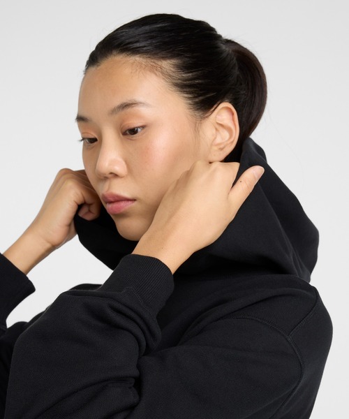 NEW BALANCE(ニューバランス)の「Athletics フレンチテリーロゴフーディ(パーカー・レディース・ブラック・LARGE/MEDIUM/SMALL)」の6枚目の写真