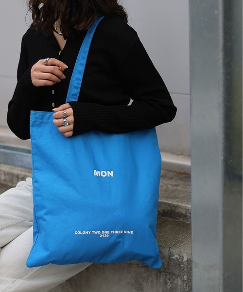 オガワトモコ　カレンダーバッグ COLONY 2139（コロニートゥーワンスリーナイン）の「7デイズキャンバス