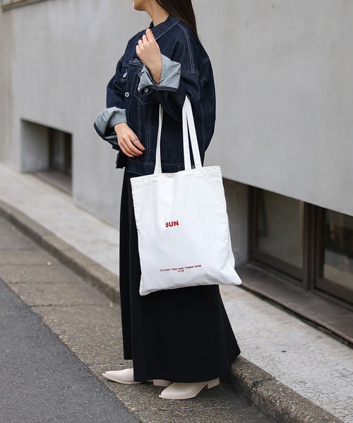 COLONY 2139（コロニートゥーワンスリーナイン）の「7デイズキャンバス