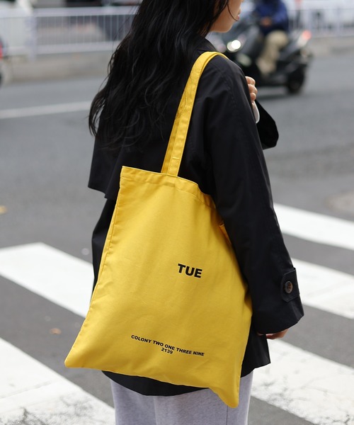 COLONY 2139（コロニートゥーワンスリーナイン）の「7デイズキャンバストートバッグ（トートバッグ・レディース・レッド/ピンク/ホワイト/ブラック/グリーン/ブルー/イエロー・FREE）」の19枚目の写真