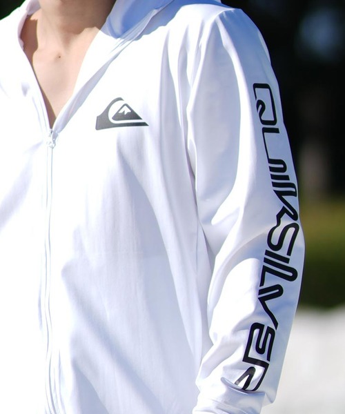 Quiksilver(クイックシルバー)の「QUIKSILVER/クイックシルバー 水着 ラッシュガード ジップフーディ パーカー OMNI MW ZIP HOODIE QLY251030(ラッシュガード・メンズ・ホワイト/ブラック・M/L/XL)」の13枚目の写真