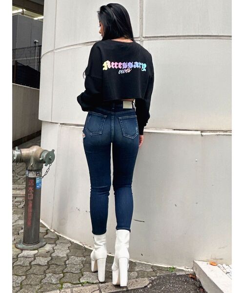 GYDA(ジェイダ)の「aecessary vivesトップス(Tシャツ/カットソー・レディース・ブラック/オフホワイト・FREE)」の12枚目の写真