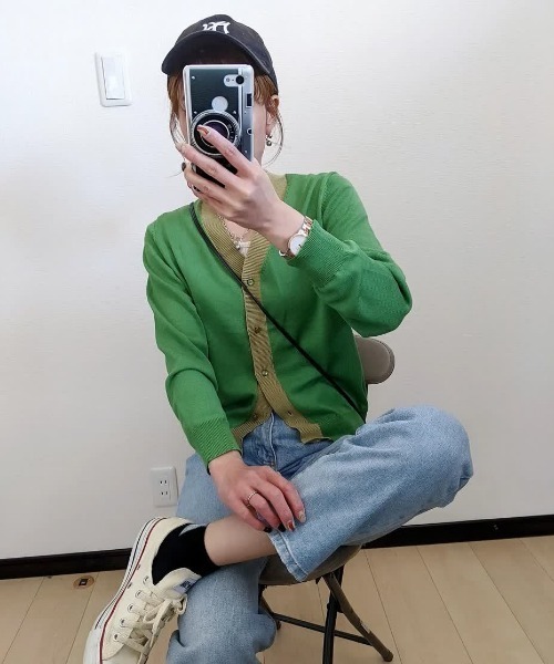 aquagarage（アクアガレージ）の「配色ハイゲージニットカーディガン（カーディガン/ボレロ・レディース・ブラック/グレイッシュブルー/グリーン/ベージュ・M/L）」の19枚目の写真