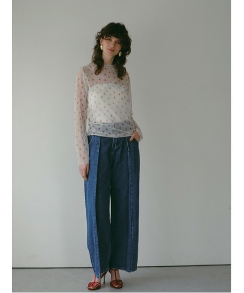 AMAIL（アマイル）の「FLOWER SHEER トップス（シャツ/ブラウス・レディース・アイボリー/ブラック・FREE）」の8枚目の写真