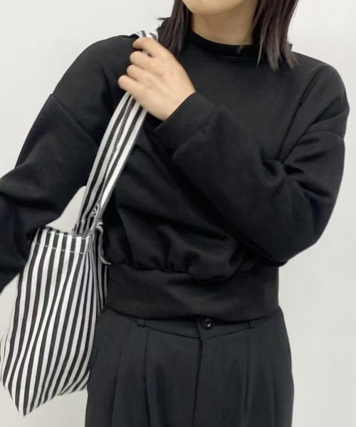 mebole(メボレ)の「2way choker Vネックトップス(Tシャツ/カットソー・レディース・ホワイト/ブラック・FREE)」の22枚目の写真