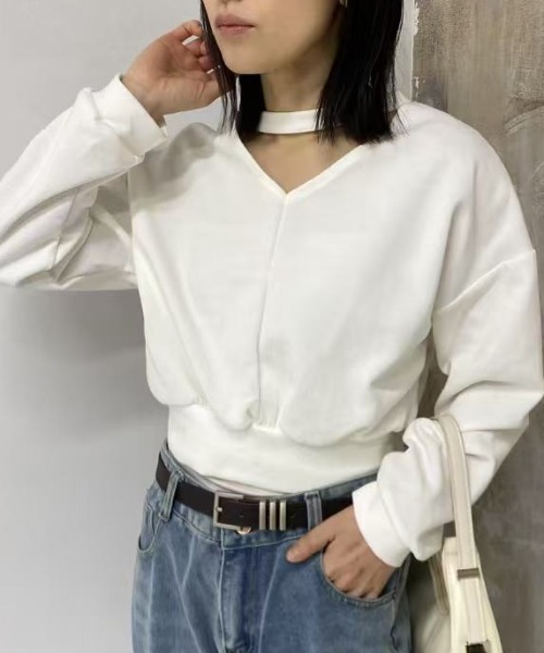 mebole(メボレ)の「2way choker Vネックトップス(Tシャツ/カットソー・レディース・ホワイト/ブラック・FREE)」の3枚目の写真