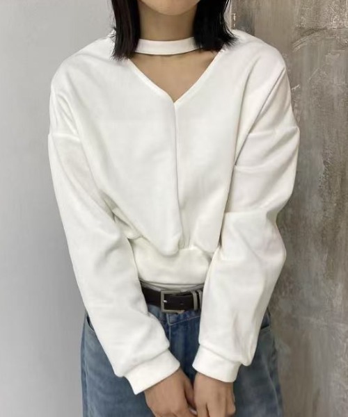 mebole(メボレ)の「2way choker Vネックトップス(Tシャツ/カットソー・レディース・ホワイト/ブラック・FREE)」の4枚目の写真