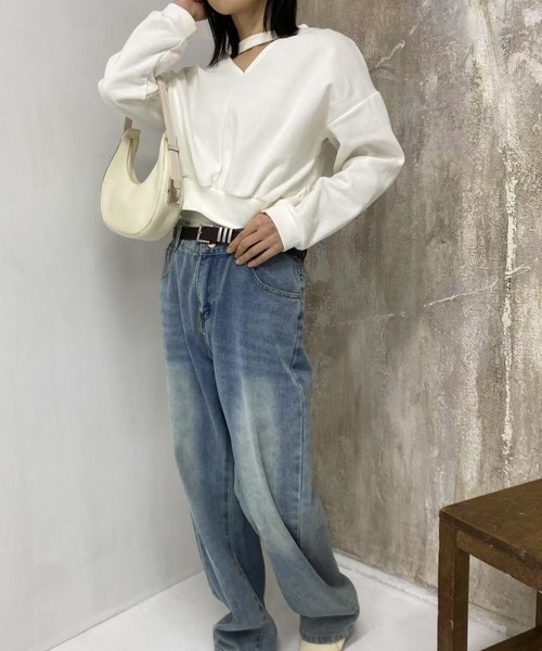 mebole(メボレ)の「2way choker Vネックトップス(Tシャツ/カットソー・レディース・ホワイト/ブラック・FREE)」の19枚目の写真