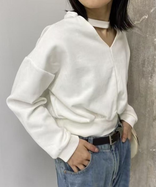 mebole(メボレ)の「2way choker Vネックトップス(Tシャツ/カットソー・レディース・ホワイト/ブラック・FREE)」の6枚目の写真