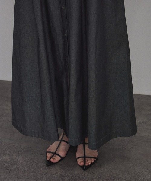 SALON adam et rope'（サロン アダム エ ロペ）の「【ZOZOTOWN限定】ハーフスリーブウエストタックシャツワンピース[ロングサイズ展開]（ワンピース・レディース・ネイビー/ブラック・ML/S/M/SL）」の15枚目の写真