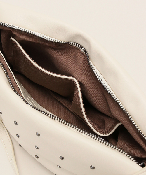 HVISK（ヴィスク）の「HVISK/ ヴィスク GIL METAL STUDS BAG（ハンドバッグ・レディース・ホワイト・FREE）」の7枚目の写真