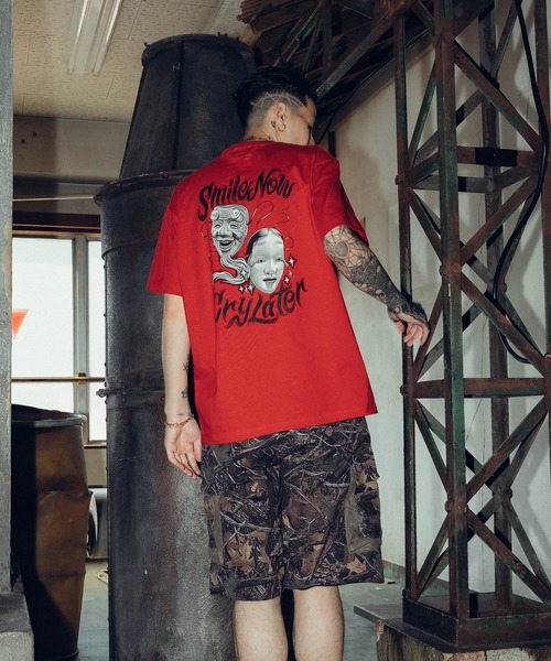 Subciety（サブサエティ）の「Noh-mask two face tee（Tシャツ/カットソー・メンズ・ネイビー/ホワイト/レッド/ブラック/チャコール・SMALL/MEDIUM/LARGE/X-LARGE/XX-LARGE）」の18枚目の写真