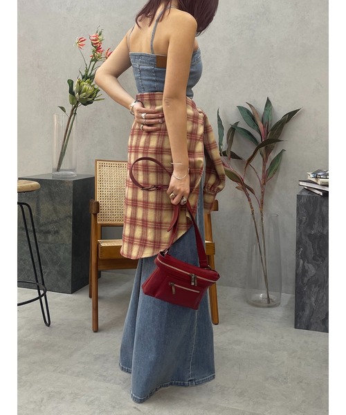 EVRIS(エヴリス)の「デニムベアロングワンピース(ワンピース・レディース・その他1/ブルー/ブラック・MEDIUM/SMALL)」の22枚目の写真