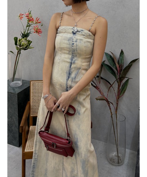 EVRIS(エヴリス)の「デニムベアロングワンピース(ワンピース・レディース・その他1/ブルー/ブラック・MEDIUM/SMALL)」の7枚目の写真