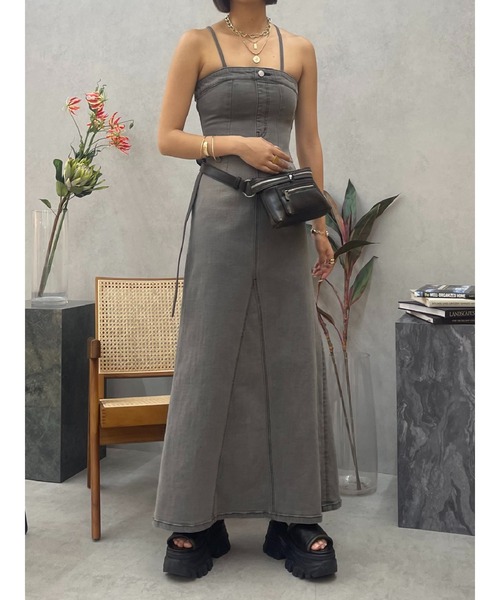 EVRIS(エヴリス)の「デニムベアロングワンピース(ワンピース・レディース・その他1/ブルー/ブラック・MEDIUM/SMALL)」の13枚目の写真