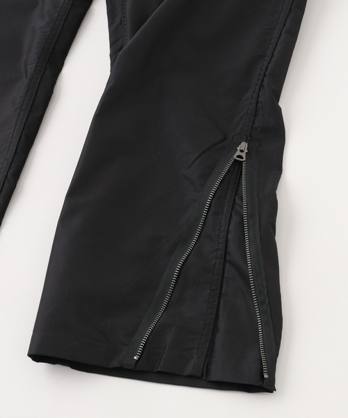 Ets.MATERIAUX(マテリオ)の「ETS.MATERIAUX(マテリオ) イタリアン アーミー パラシュート パンツ(カーゴパンツ・メンズ・ブラック/アイボリー/カーキ・2/3)」の14枚目の写真