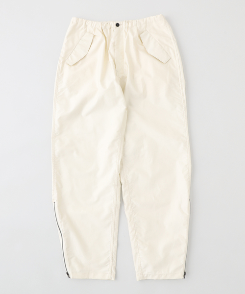 Ets.MATERIAUX(マテリオ)の「ETS.MATERIAUX(マテリオ) イタリアン アーミー パラシュート パンツ(カーゴパンツ・メンズ・ブラック/アイボリー/カーキ・2/3)」の18枚目の写真