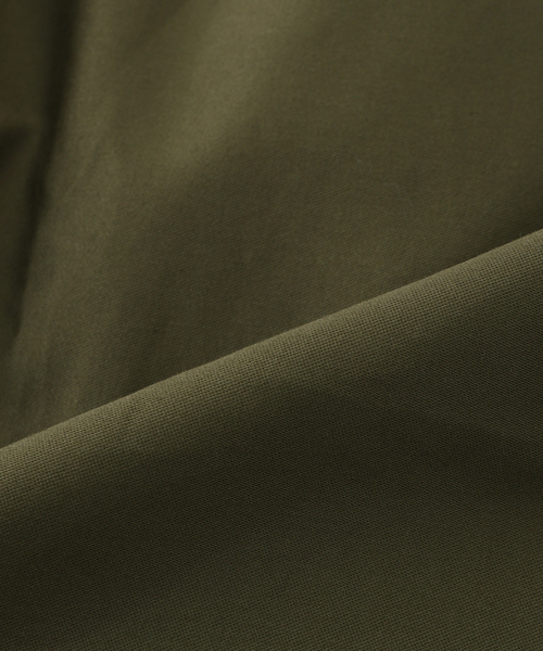 Ets.MATERIAUX(マテリオ)の「ETS.MATERIAUX(マテリオ) イタリアン アーミー パラシュート パンツ(カーゴパンツ・メンズ・ブラック/アイボリー/カーキ・2/3)」の19枚目の写真