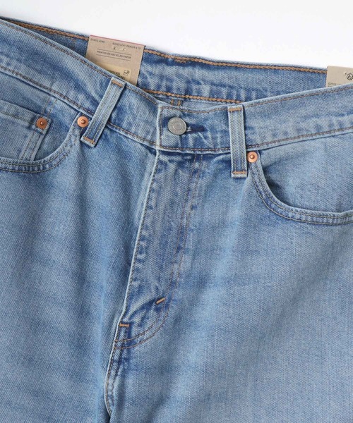 Levi's（リーバイス）の「Levi's/リーバイス 505 REGULAR/レギュラーフィット ジーンズ/ヴィンテージウォッシュ レギュラーストレート ストレッチ デニムパンツ（デニムパンツ・メンズ・ダークインディゴブルー/ライトインディゴブルー/サックスブルー/インディゴブルー・30inch/31inch/32inch/33inch/34inch/36inch）」の17枚目の写真