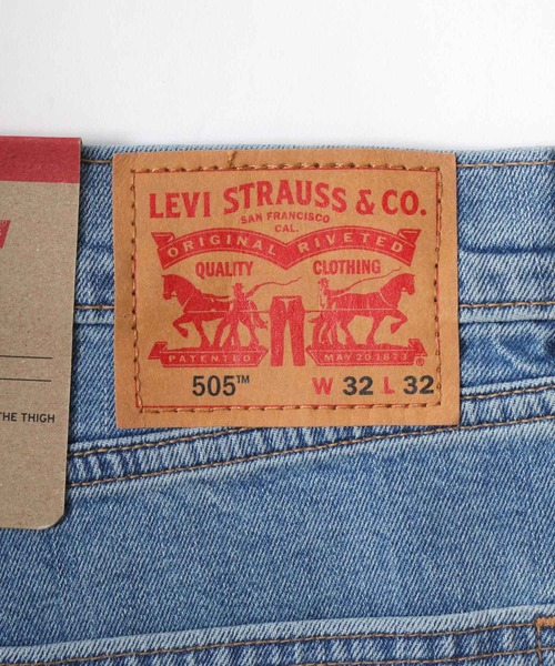Levi's（リーバイス）の「Levi's/リーバイス 505 REGULAR/レギュラーフィット ジーンズ/ヴィンテージウォッシュ レギュラーストレート ストレッチ デニムパンツ（デニムパンツ・メンズ・ダークインディゴブルー/ライトインディゴブルー/サックスブルー/インディゴブルー・30inch/31inch/32inch/33inch/34inch/36inch）」の12枚目の写真