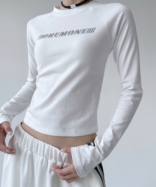 lilful(リルフル)の「フロントメタルプリントラグランロンT(Tシャツ/カットソー・レディース・ブラック/ホワイト・L/M)」の18枚目の写真