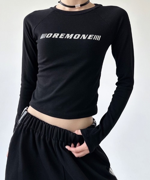 lilful(リルフル)の「フロントメタルプリントラグランロンT(Tシャツ/カットソー・レディース・ブラック/ホワイト・L/M)」の21枚目の写真