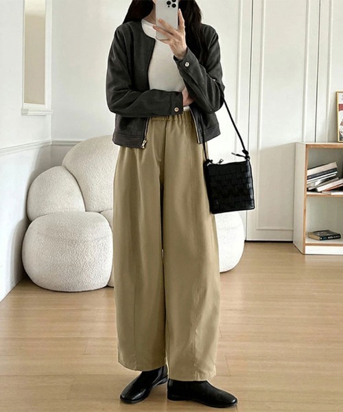 SallyLunn(サリーラン)の「ゆるワイドパンツ(その他パンツ・レディース・ベージュ/グレー/ブラック・MEDIUM/LARGE)」の4枚目の写真