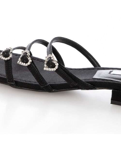 EVOL(イーボル)の「【クッション入り・柔らかい】ハートフラットサンダル IY5739(サンダル・レディース・ブラック/ピンク/シルバー・LL/S/M/L)」の8枚目の写真