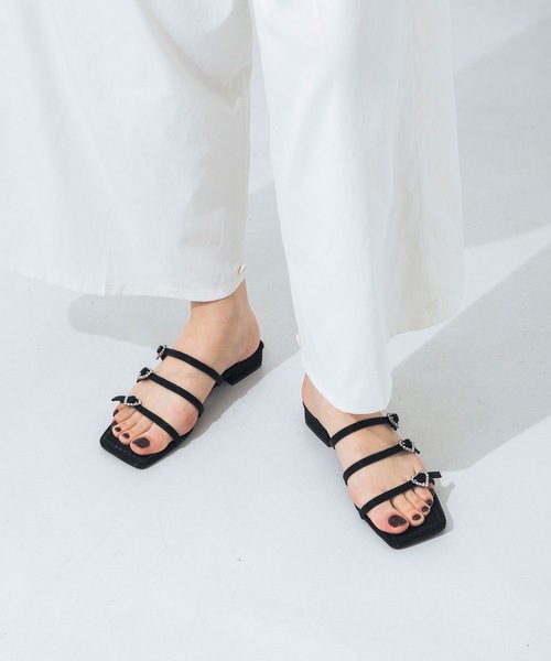 EVOL(イーボル)の「【クッション入り・柔らかい】ハートフラットサンダル IY5739(サンダル・レディース・ブラック/ピンク/シルバー・LL/S/M/L)」の20枚目の写真