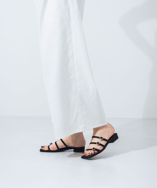 EVOL(イーボル)の「【クッション入り・柔らかい】ハートフラットサンダル IY5739(サンダル・レディース・ブラック/ピンク/シルバー・LL/S/M/L)」の21枚目の写真