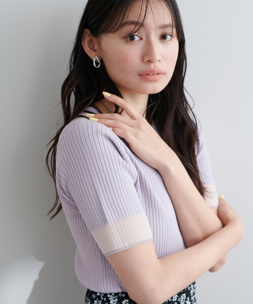 natural couture(ナチュラルクチュール)の「袖口シアー強撚リブニット(ニット/セーター・レディース・イエロー/ミント/ラベンダー/ライトグレー/ピンク/ブラック/グレイッシュベージュ・FREE)」の8枚目の写真