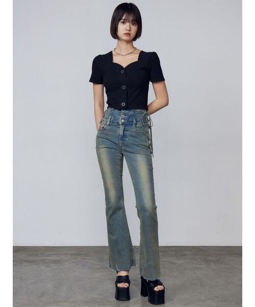 サイドオープンハイウエストフレアパギンス（デニムパンツ）｜EMODA